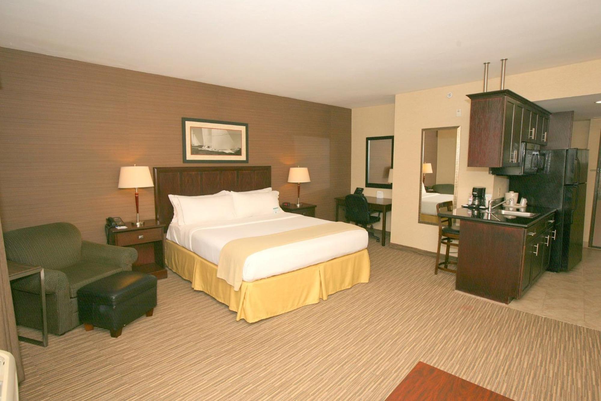 Holiday Inn Express San Diego South - Chula Vista By Ihg Exterior foto